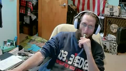 Snapshot of randalltotazz chatting on December 2, 8:52 am Randall online show from December 2, 8:52 am