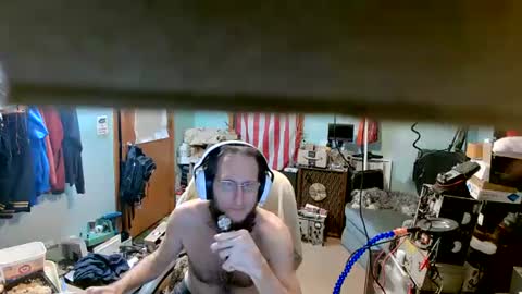 Snapshot of randalltotazz chatting on December 6, 10:19 pm Randall online show from December 6, 10:19 pm