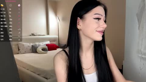 Luna online show from February 9, 4:22 pm