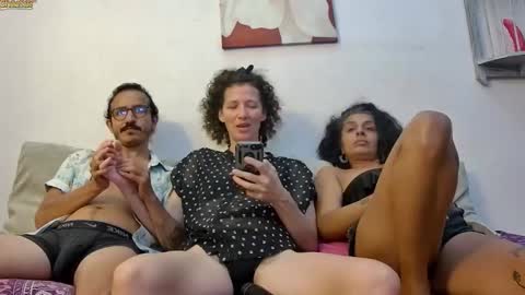 MR  DJ Randomshuffle  friends playing with sexual energy live - OMG we are back online show from December 18, 4:31 am