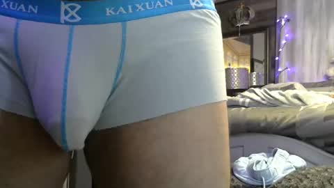 Snapshot of randybater8in chatting on October 26, 10:36 pm Randy8inbater online show from October 26, 10:36 pm