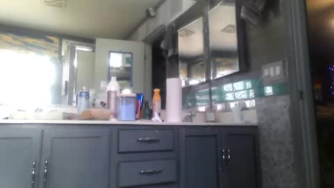 Randy8inbater online show from February 11, 7:30 pm