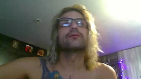 Randy8inbater online show from April 12, 11:04 am