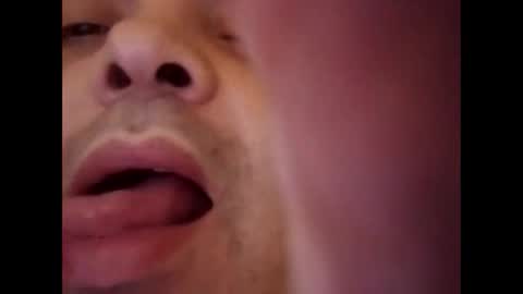 Snapshot of randyo77 chatting on March 9, 4:16 am randyo77 online show from March 9, 4:16 am