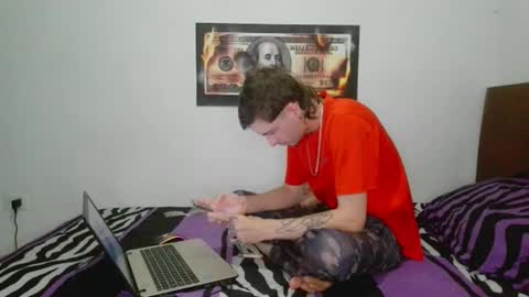 Rangel and Lola online show from February 5, 1:43 am