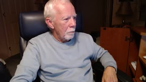 Snapshot of ranger1001 chatting on November 29, 9:29 pm ranger1001 online show from November 29, 9:29 pm