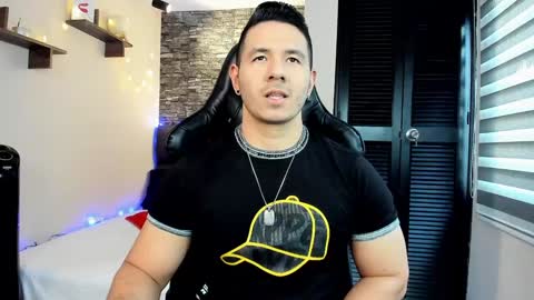 Jonas online show from December 25, 8:39 pm