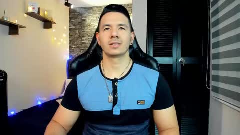 Jonas online show from February 13, 1:29 am