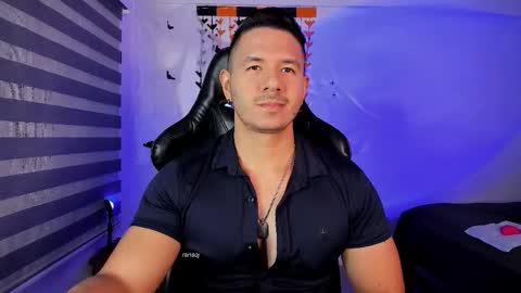 Jonas online show from November 1, 10:12 pm