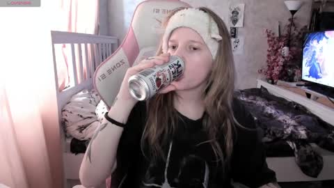 Rapunzel online show from April 20, 1:36 pm