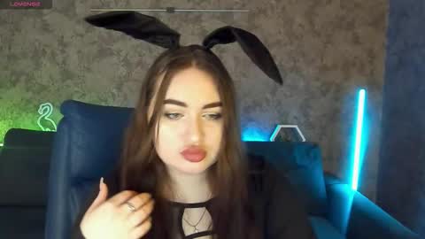 rapunzelangel online show from March 7, 7:16 am