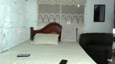 Snapshot of raquel2411 chatting on June 9, 4:07 pm raquel2411 online show from June 9, 4:07 pm