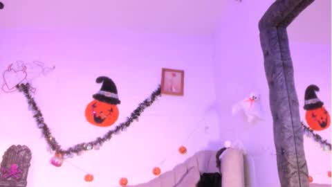 Raquel online show from October 29, 9:49 pm