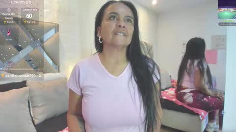 Raquel Moore  online show from January 16, 3:05 pm