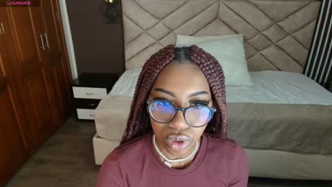 Raquel online show from January 23, 11:37 am