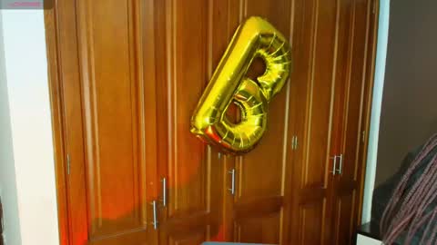 Raquel online show from February 20, 11:42 am