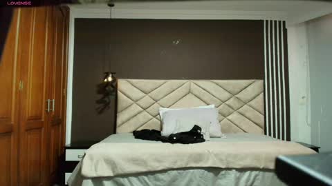 Raquel online show from February 25, 11:41 am