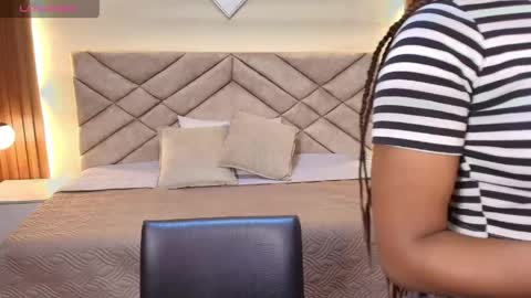 Raquel online show from April 21, 12:11 pm