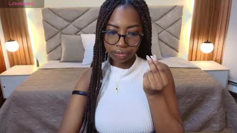 Raquel online show from April 22, 12:07 pm