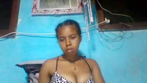 rasoelysca online show from December 17, 4:46 pm