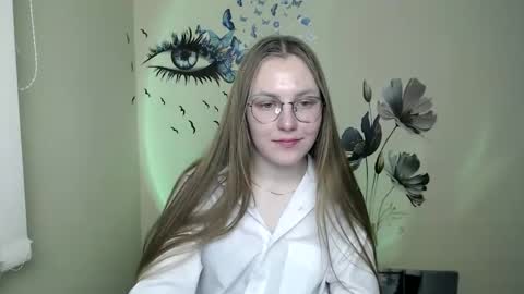 raspberry0101 online show from December 7, 1:58 am