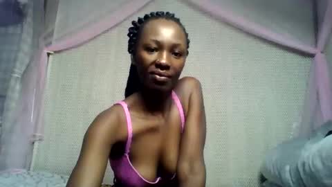 Snapshot of rasta_berry chatting on June 9, 5:41 am rasta online show from June 9, 5:41 am