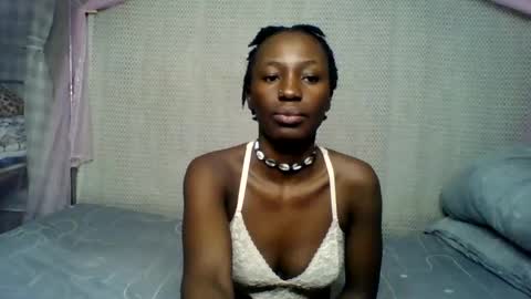 Snapshot of rasta_berry chatting on June 15, 5:31 am rasta online show from June 15, 5:31 am