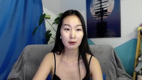 ratna_mm online show from January 3, 12:00 am