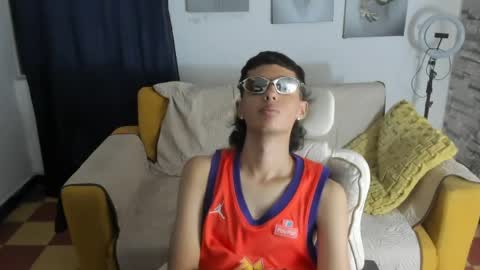 Snapshot of raul_silva chatting on July 23, 1:52 am raul silva online show from July 23, 1:52 am