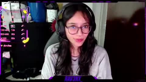 Snapshot of rav3nx_ chatting on July 10, 12:15 am online show from July 10, 12:15 am