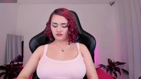 Snapshot of raven__white1 chatting on January 23, 12:46 am Raven online show from January 23, 12:46 am