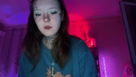 raven_armor online show from June 18, 6:12 pm
