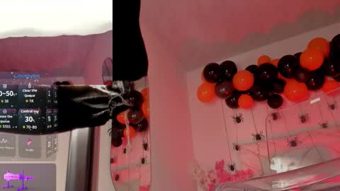 Snapshot of raven_blackk chatting on October 23, 6:13 am Raven online show from October 23, 6:13 am