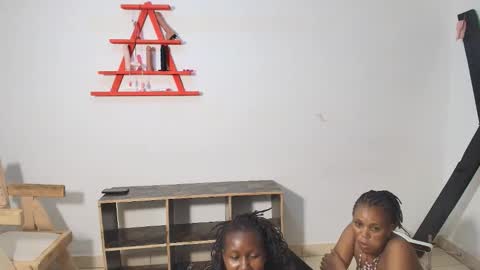 raven_lizzy online show from June 2, 11:40 pm