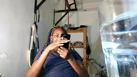 Snapshot of ravenbby chatting on July 1, 6:51 pm ravenbby online show from July 1, 6:51 pm