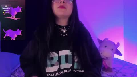 Raven  online show from November 21, 2:32 am