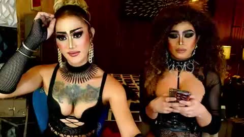 Snapshot of ravenmystiquex chatting on July 28, 12:01 pm ravenmystiquex online show from July 28, 12:01 pm
