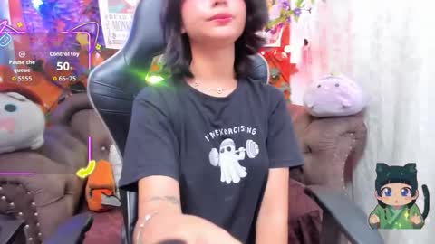 RavenN  online show from February 20, 11:32 am