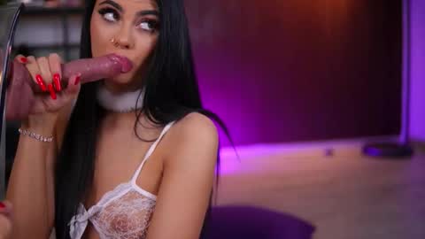 Lav online show from March 19, 7:18 pm