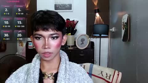 ravennaxx online show from February 15, 6:23 pm