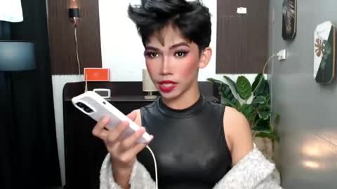 ravennaxx online show from February 27, 12:32 am