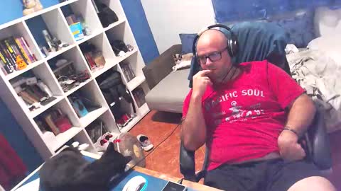 ravingr3d3 online show from October 8, 11:13 pm