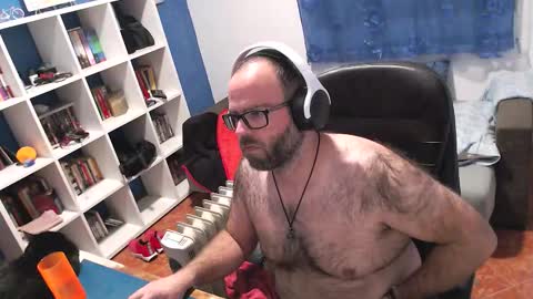 ravingr3d3 online show from November 29, 10:57 pm