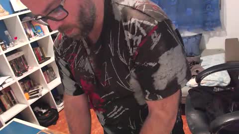 ravingr3d3 online show from March 18, 11:19 pm