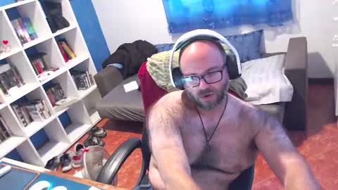 Snapshot of ravingr3d3 chatting on July 9, 2:43 pm ravingr3d3 online show from July 9, 2:43 pm