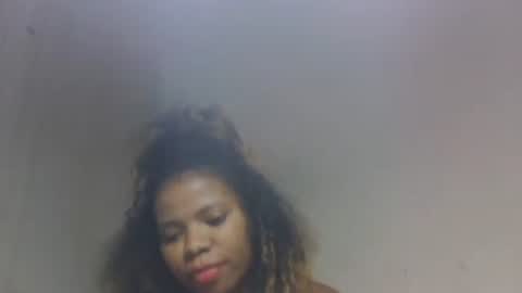 ravomamy online show from November 9, 9:40 am