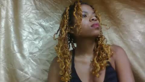 ravomamy online show from January 12, 11:10 pm