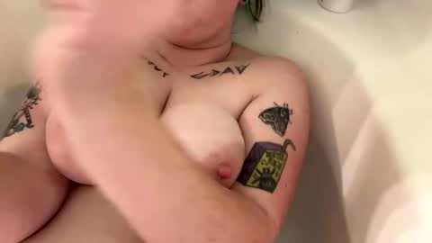 Ravynn 3 online show from December 21, 4:41 am