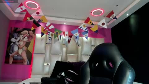 ravynrouge1 online show from June 25, 12:20 pm