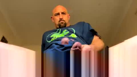 Snapshot of rawdillz121 chatting on September 28, 10:04 pm Down under guy online show from September 28, 10:04 pm